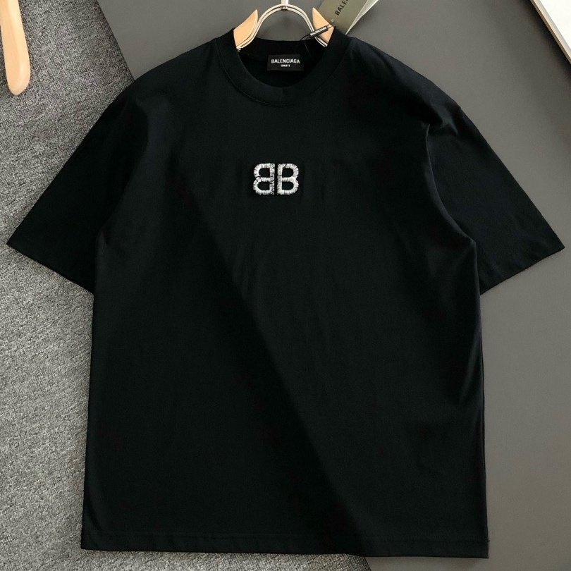 [홍콩명품.BALENCIAGA] 발렌시아가 2026 남성용 반팔 BL1442 PD 홍콩명품의류,구매대행,온라인명품