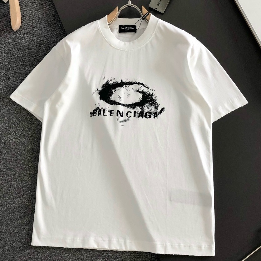 [홍콩명품.BALENCIAGA] 발렌시아가 2026 남성용 반팔 BL1443 PD 홍콩명품의류,구매대행,온라인명품