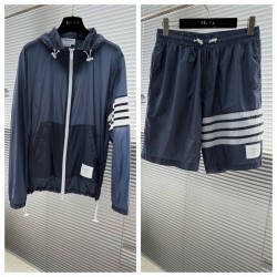[홍콩명품.THOM BROWNE ] 톰 브라운 2026 남성용 바람막이자켓 TB1449 PD 홍콩명품의류,구매대행,온라인명품