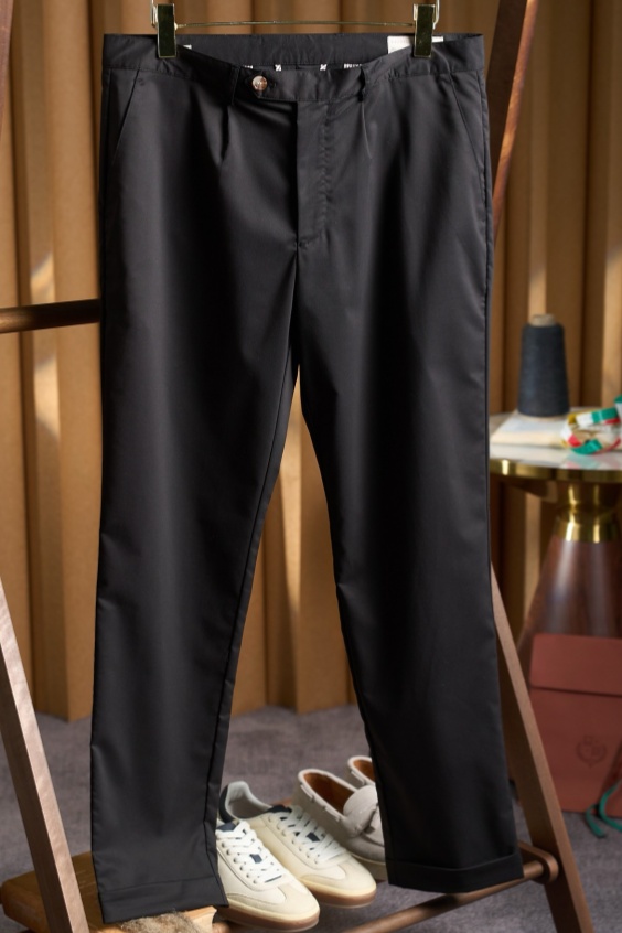 [홍콩명품.BRUNELLO CUCINELLI]브루넬로 쿠치넬리 2026 남성용 바지 BL1600 HD 홍콩명품의류,구매대행,온라인명품
