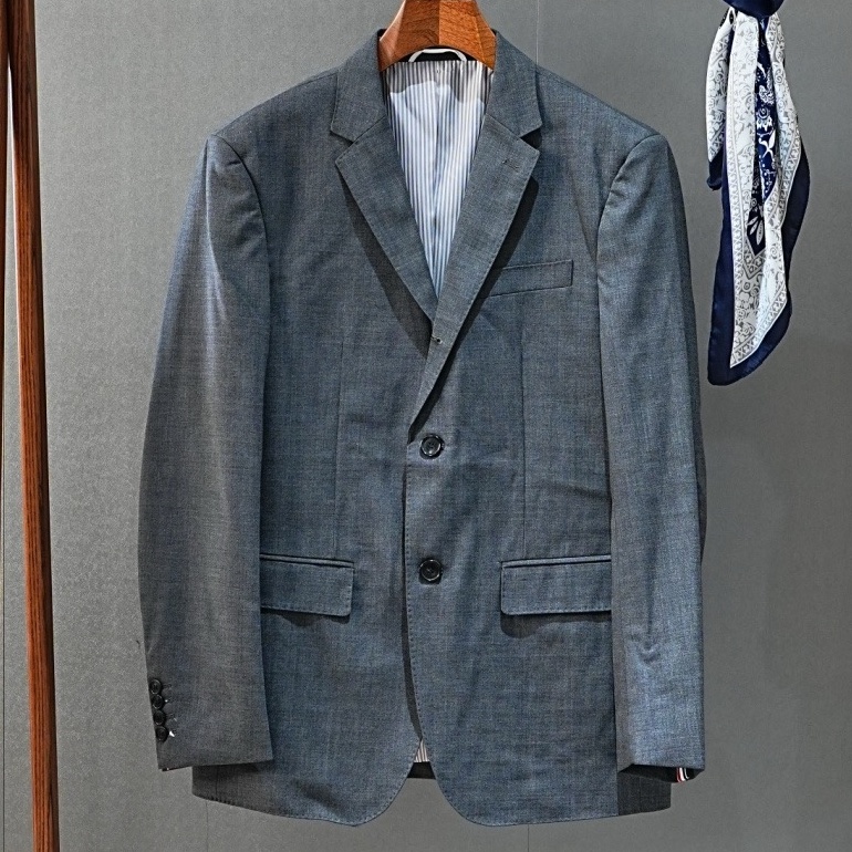 [홍콩명품.THOM BROWNE ] 톰 브라운 2026 남성용 울혼방 수트자켓 TB1454 HD 홍콩명품의류,구매대행,온라인명품