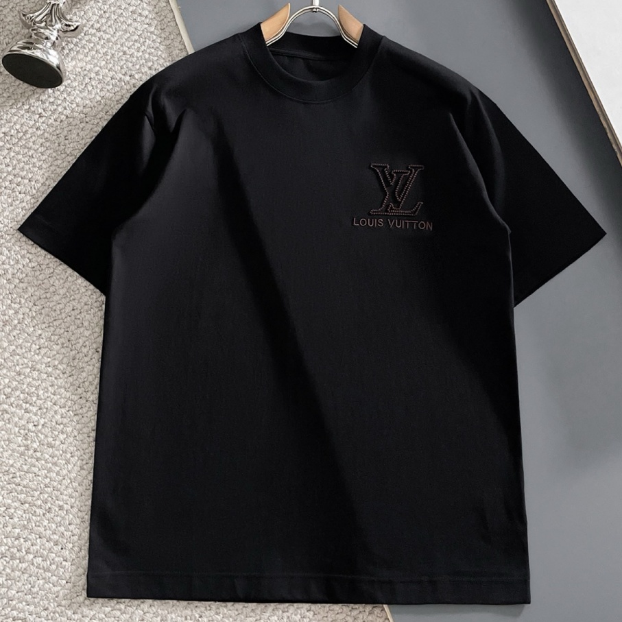 [홍콩명품.LOUIS VUITTON] 루이비통 2026 남성용 반팔 LV3188 PD 홍콩명품의류,구매대행,온라인명품
