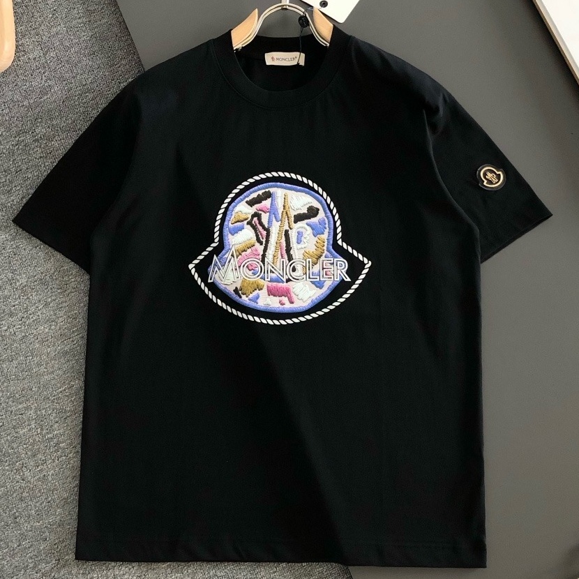 [홍콩명품.MONCLER] 몽클레어 2026 남성용 반팔 MQ1815 PD 홍콩명품의류,구매대행,온라인명품
