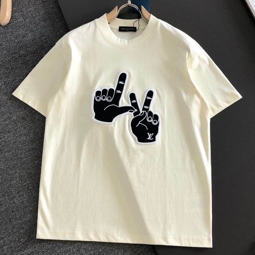 [홍콩명품.LOUIS VUITTON] 루이비통 2026 남성용 반팔 LV3235 PD 홍콩명품의류,구매대행,온라인명품