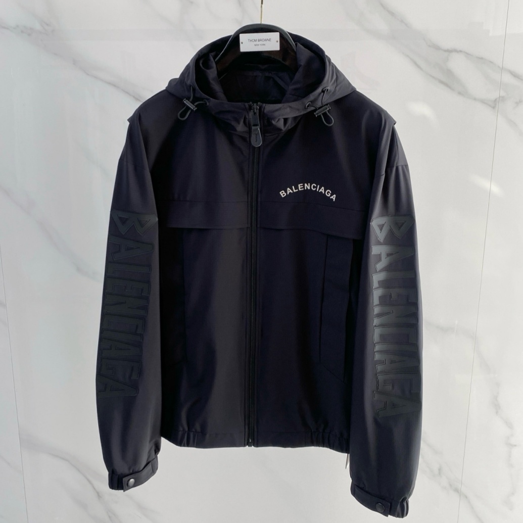 [홍콩명품.BALENCIAGA] 발렌시아가 2026 남성용 바람막이 후드자켓 BL1465 YB 홍콩명품의류,구매대행,온라인명품