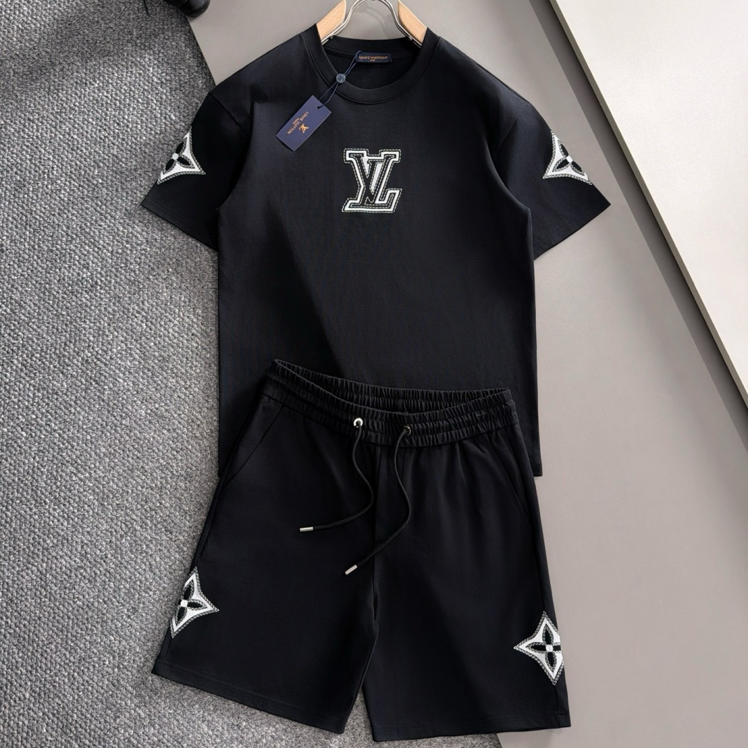 [홍콩명품.LOUIS VUITTON] 루이비통 2026 남성용 반팔세트 LV3274 PD 홍콩명품의류,구매대행,온라인명품