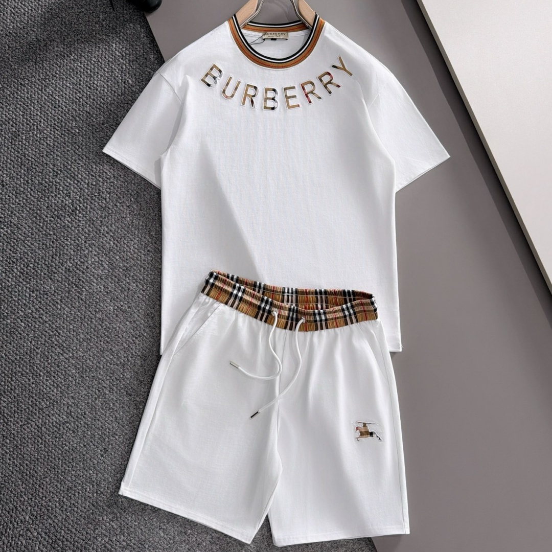 [홍콩명품.BURBERRY] 버버리 2026 남성용 반팔세트 BU1780 PD 홍콩명품의류,구매대행,온라인명품