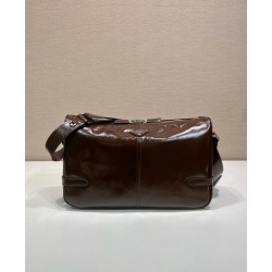프라다 보니 레더 토트백 클레이 2VG128