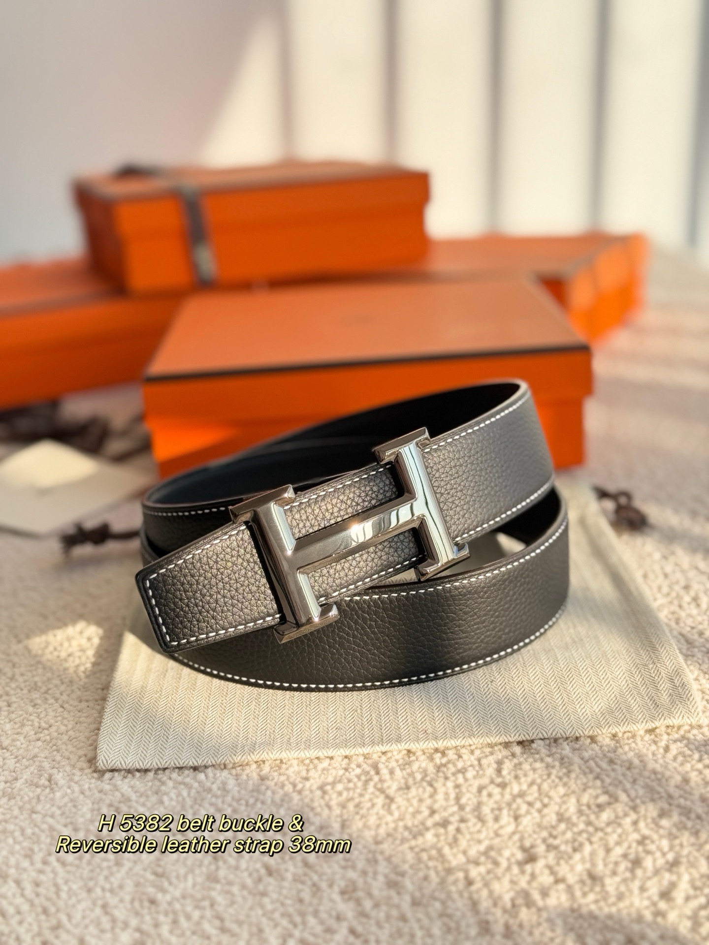 [홍콩명품.HERMES] 에르메스 2026 남성용 가죽벨트 3.8 CM HM022