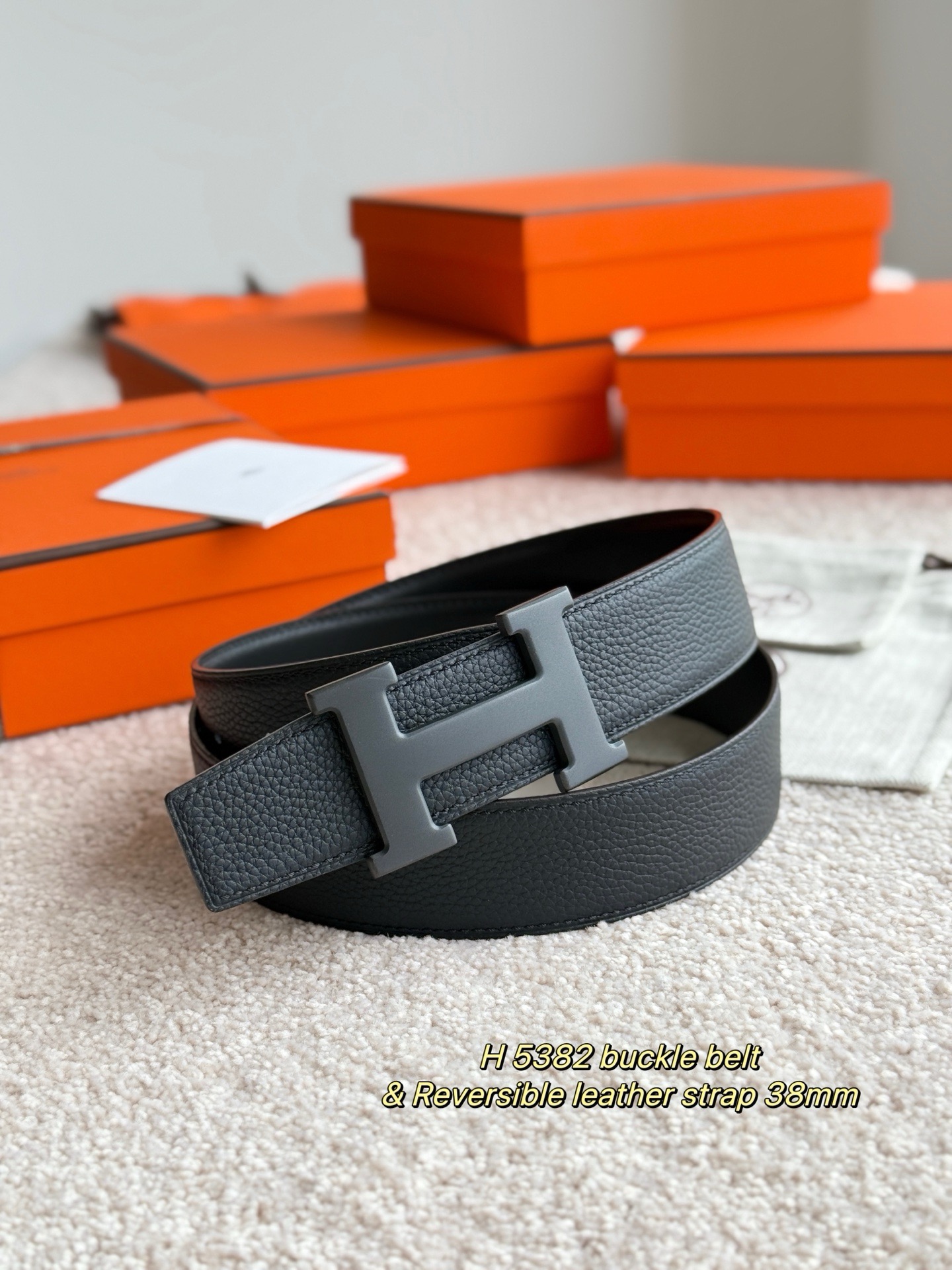 [홍콩명품.HERMES] 에르메스 2026 남성용 가죽벨트 3.8 CM HM026
