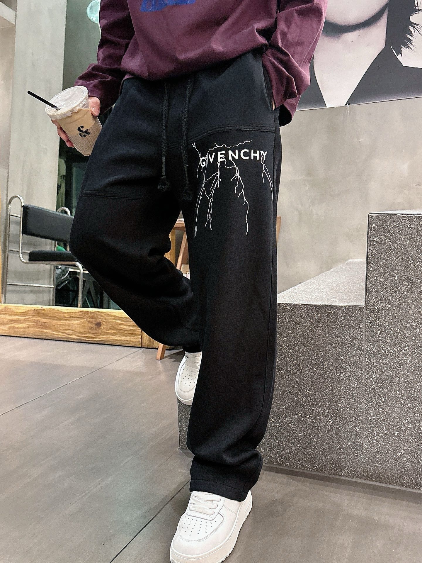 [홍콩명품.GIVENCHY] 지방시 2026 남성용 추리닝바지 GV287 PD 홍콩명품의류,구매대행,온라인명품