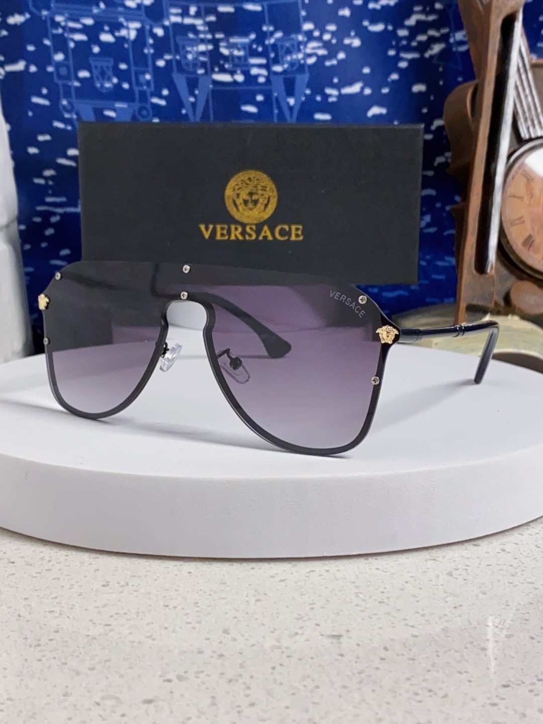 [홍콩명품 VERSACE] 베르사체  26SS 로고 연예인 남여 선글라스 VC002 SG1-A 홍콩명품의류,구매대행,온라인명품