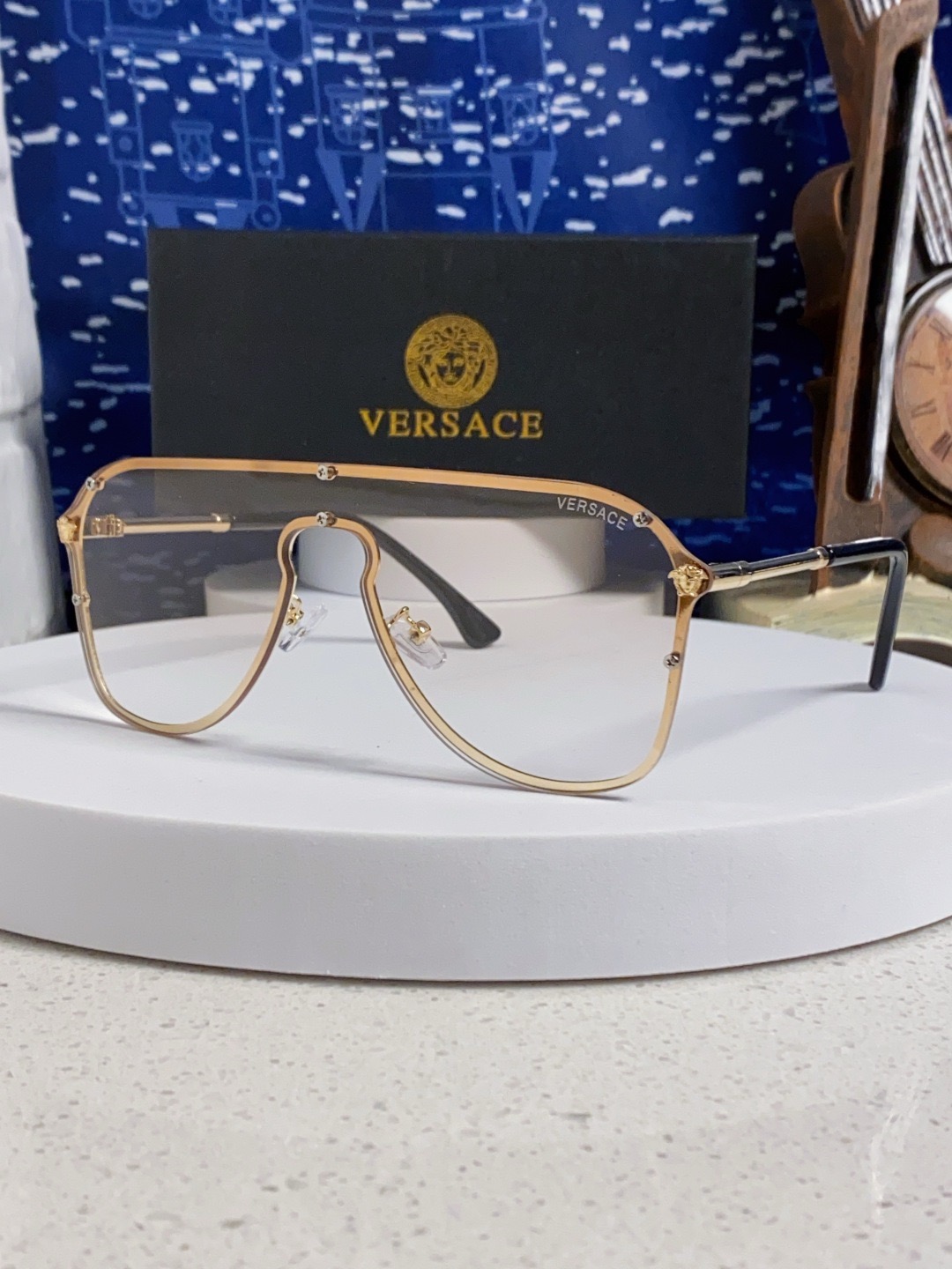 [홍콩명품 VERSACE] 베르사체  26SS 로고 연예인 남여 선글라스 VC005 SG1-A 홍콩명품의류,구매대행,온라인명품