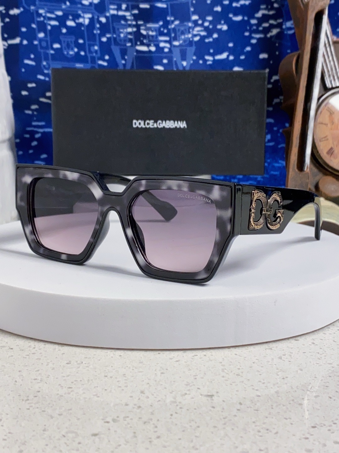 [홍콩명품 DOLCE & GABBANA ] 돌체앤가바나  26SS 로고 연예인 남여 선글라스 DG003 SG1-A 홍콩명품의류,구매대행,온라인명품