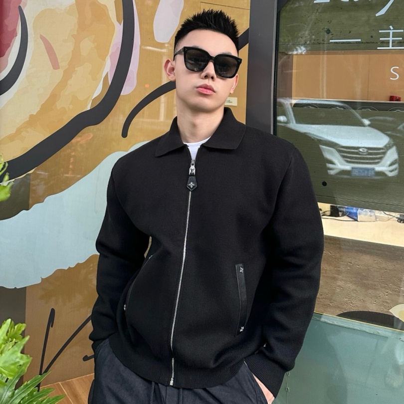 [홍콩명품.LOUIS VUITTON] 루이비통 2026 남성용 니트 가디건 자켓 LV3603 PD 홍콩명품의류,구매대행,온라인명품