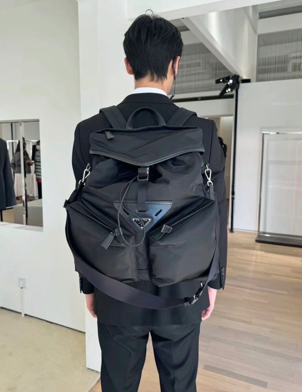 26SS 프라다 익스플로어 리나일론 백팩 2VZ108