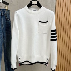 [홍콩명품.THOM BROWNE ] 톰 브라운 2026 남성용 니트풀오버 TB1568 PD 홍콩명품의류,구매대행,온라인명품