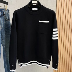 [홍콩명품.THOM BROWNE ] 톰 브라운 2026 남성용 니트풀오버 TB1571 PD 홍콩명품의류,구매대행,온라인명품