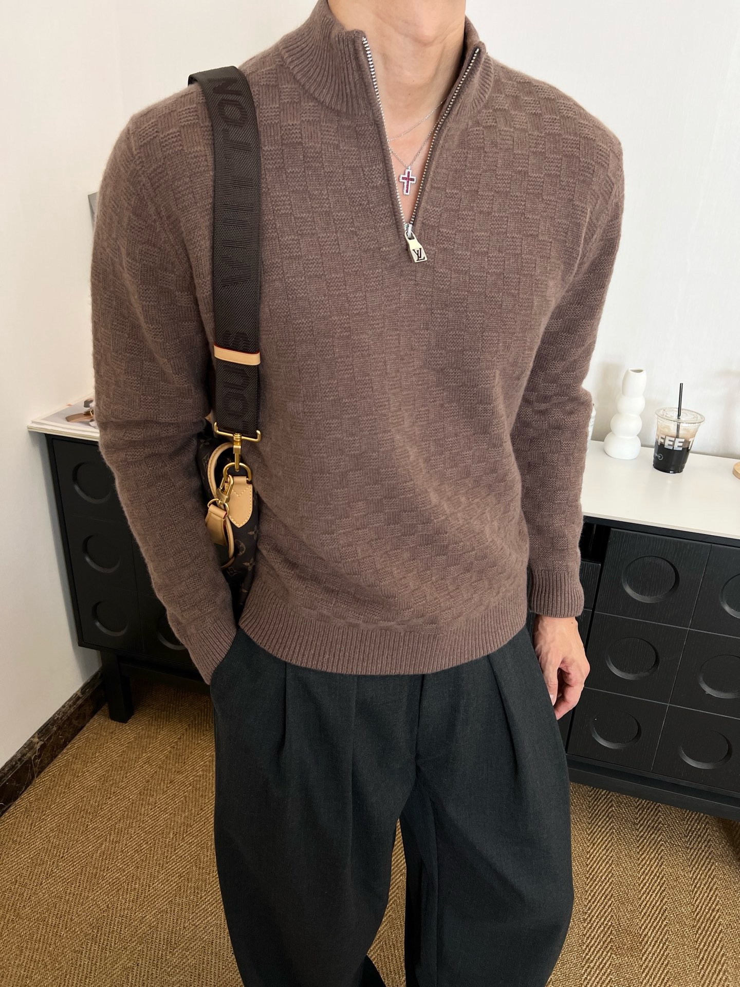 [홍콩명품.LOUIS VUITTON] 루이비통 2026 남성용 울풀오버 LV3922 PD 홍콩명품의류,구매대행,온라인명품