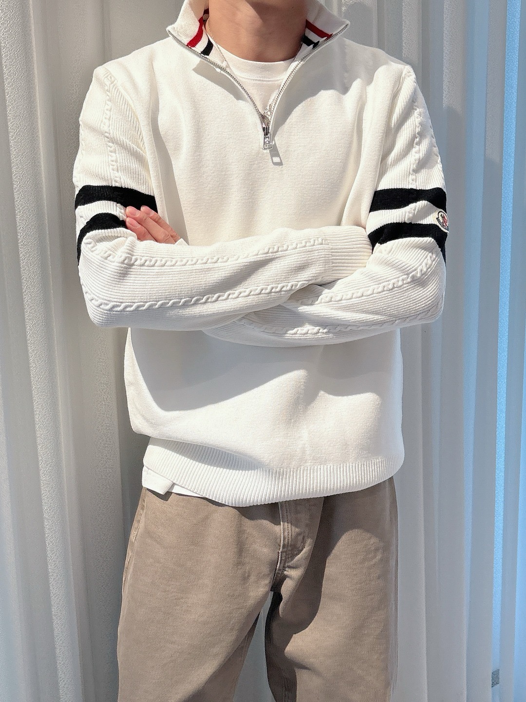 [홍콩명품.MONCLER] 몽클레어 2026 남성용 니트 풀오버 MQ2007 PD 홍콩명품의류,구매대행,온라인명품